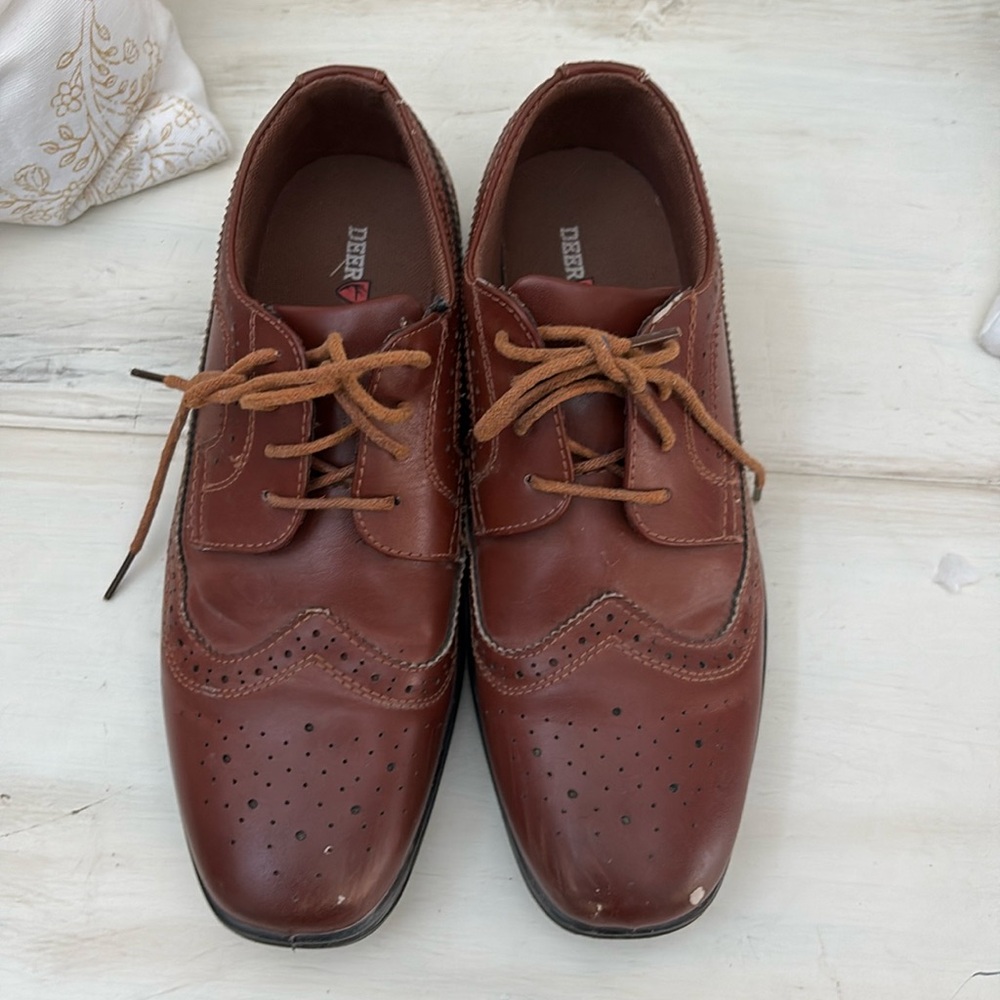 Deer Stag Wingtip Dress Shoes